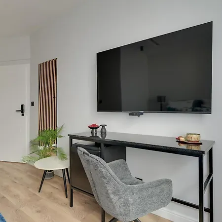 Apartamento Lawendowa Old Town Signature With Shared Kitchen By Downtown *